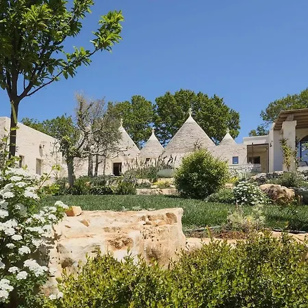 Trulli Cantalanotte Villa